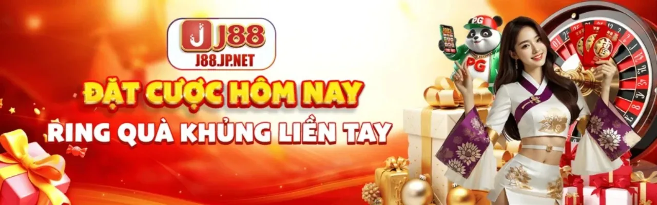Hình ảnh nền blog GOD66 với các trò chơi cá cược trực tuyến và logo GOD66